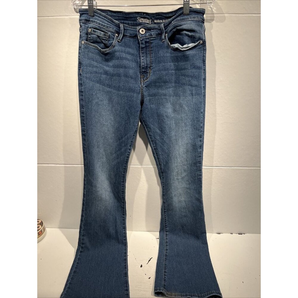 Signature by Levi Strauss & Co. Womens Modern Boot Cut Denim Jeans see pics